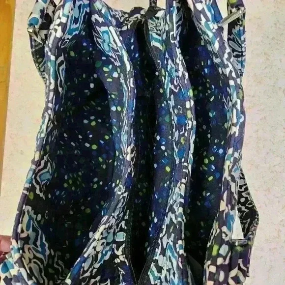 Vera Bradley Handbag - Picture 7 of 10